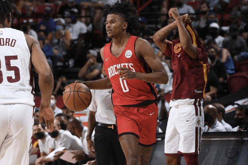 包含法国杯倒计时，休斯敦火箭清晨完成体检，细节引发关注，悬念犹存，高层口径保持一致的词条